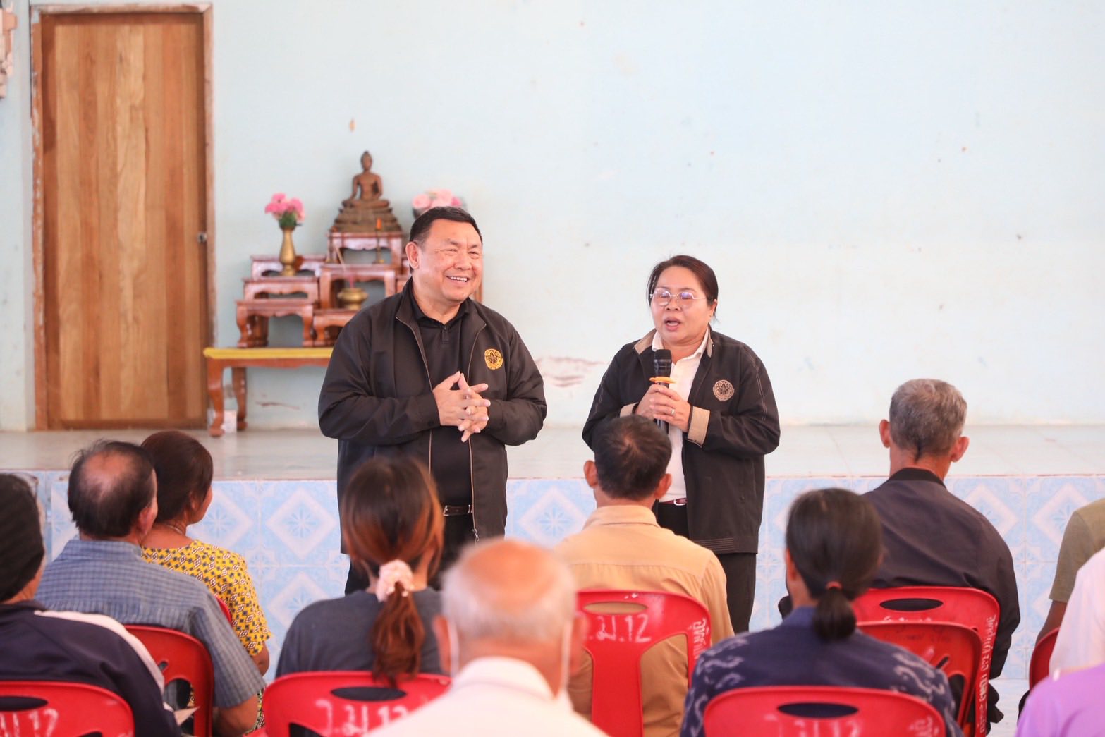 title - “ส.ป.ก. ไม่ทิ้งใครไว้ข้างหลัง” เลขาฯ สั่งลุย ศูนย์เคลื่อนที่ เร่งช่วยเกษตรกรในเขตปฏิรูปที่ดินในพื้นที่เสี่ยงภัย